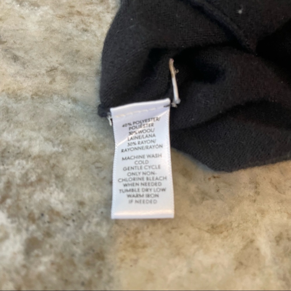 LOFT Pants - Picture 4 of 5